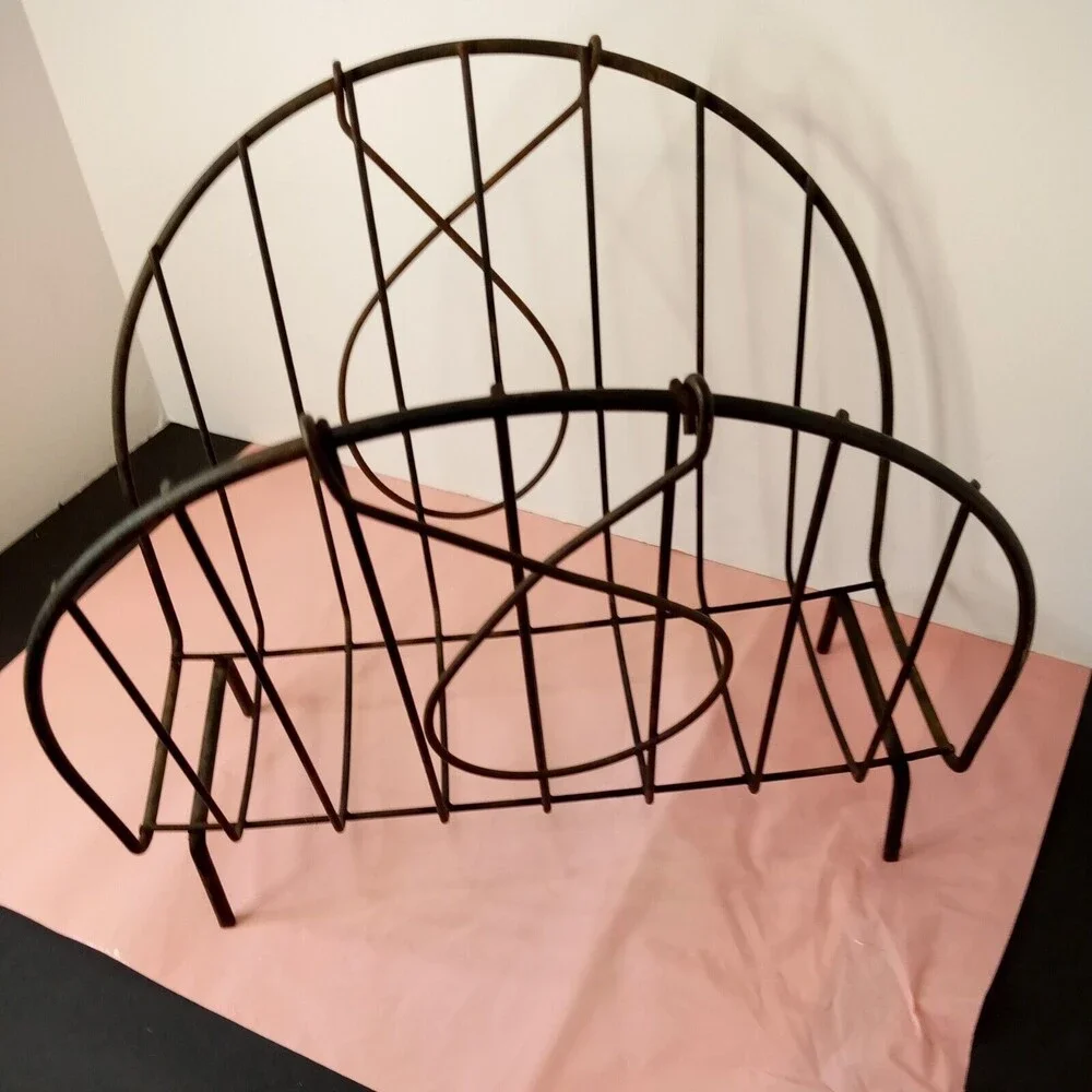 Vintage Mid Century Modern or Art Deco Black Wire Metal Magazine Album Holder‎